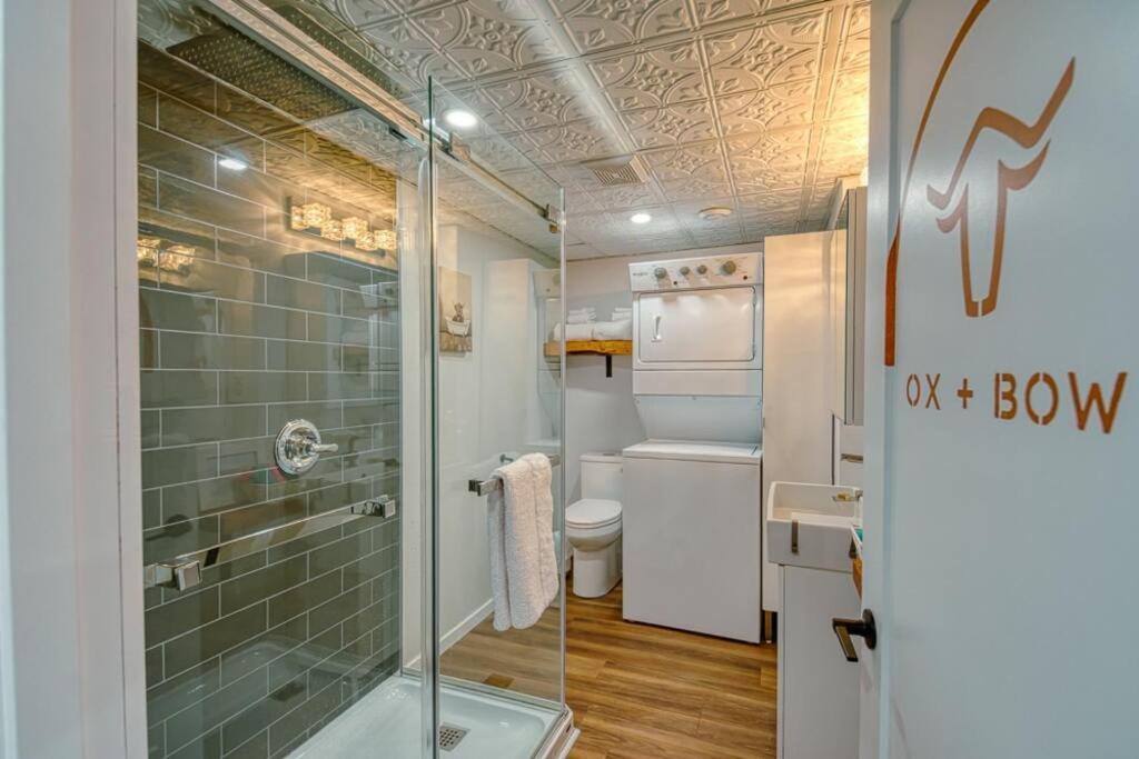 The Ox + Bow Portage la Prairie Exterior foto